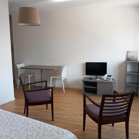 Residence Services Seniors Espace Et Vie Le Mans Bagian luar foto