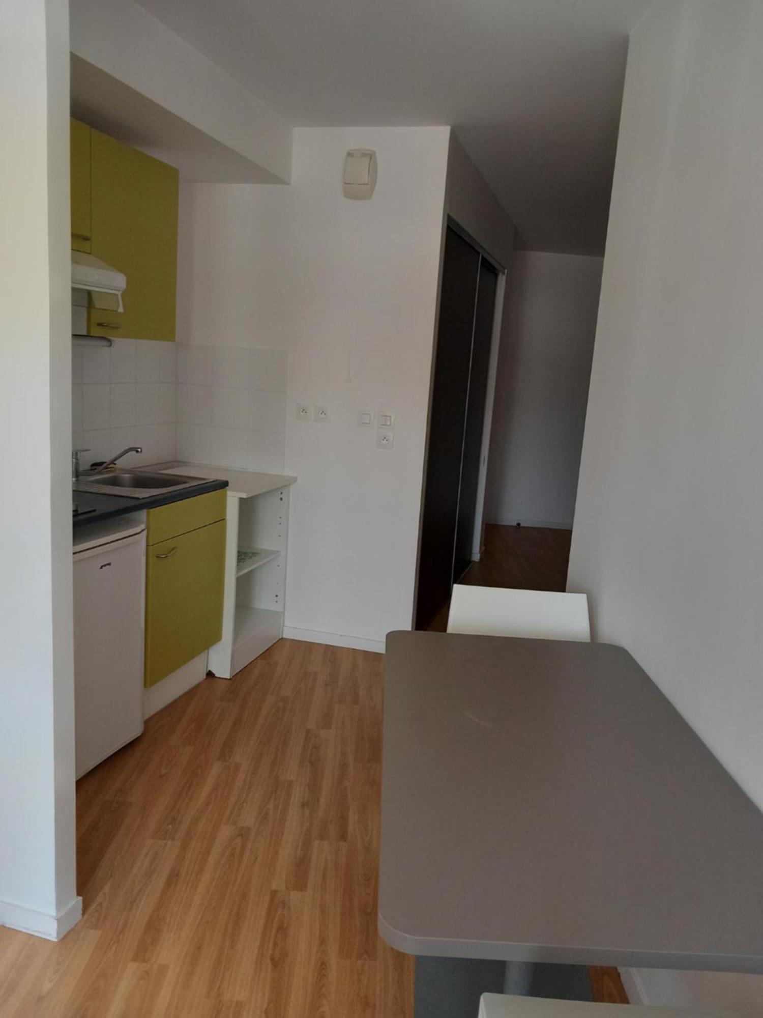 Residence Services Seniors Espace Et Vie Le Mans Bagian luar foto